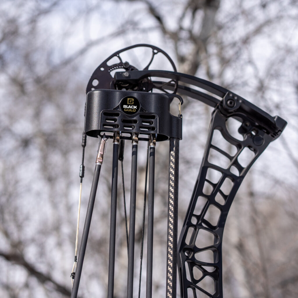 Airlock Hood Zig Zag